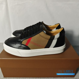 Burberry Salmond Sneakers
