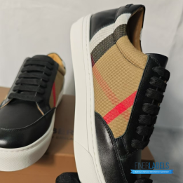 Burberry New Salmond Sneakers