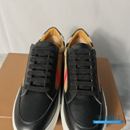 Burberry New Salmond Sneakers