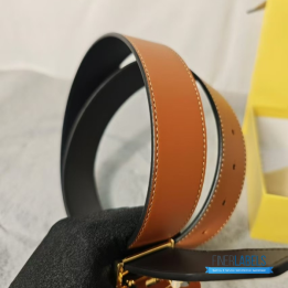Burberry Reversible TB Belt