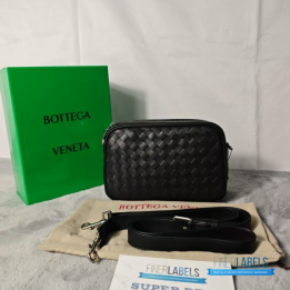 Bottega Veneta Intrecciato Camera Bag
