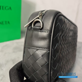 Bottega Veneta Intrecciato Camera Bag