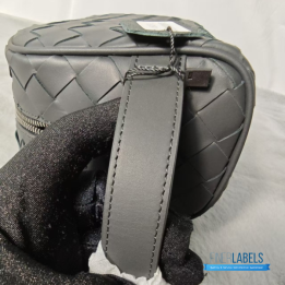 QC Bottega Veneta Intrecciato Travel Pouch