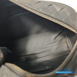 QC Bottega Veneta Intrecciato Travel Pouch