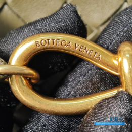 QC Bottega Veneta Small Andiamo Bag