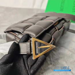 QC Bottega Veneta Padded Cassette Bag