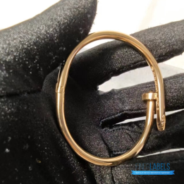 QC Cartier Juste un Clou Bracelet in a rose gold nail design