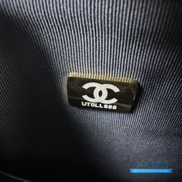 Chanel Shiny Lambskin Quilted Coco Clutch with Chain in black