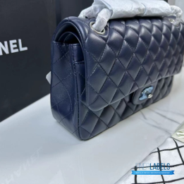 QC Chanel Classic Flap 25 Bag
