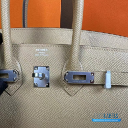 QC Hermès Birkin 25 in a light beige shade