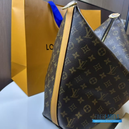 QC Louis Vuitton Vagabond Hobo 38