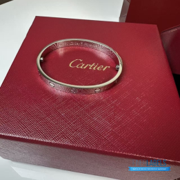 QC Cartier Love Bangle 18 (White Gold)