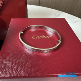 QC Cartier Love Bangle 20 (White Gold)
