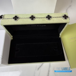 QC VCA Vintage Alhambra 5-motif Bracelet in 18k White Gold and Black Onyx