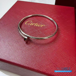 QC Cartier Juste un Clou Bracelet