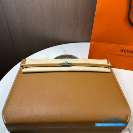 QC Hermès Kelly Dépêches 36 Briefcase in Brown