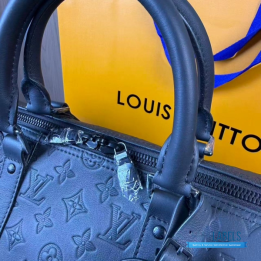 QC Louis Vuitton Keepall Bandoulière 50 Travel Bag