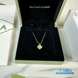 QC VCA Vintage Alhambra Pendant Necklace in 18K Yellow Gold