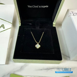 QC VCA Vintage Alhambra Pendant Necklace in 18K Yellow Gold