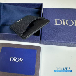 QC CD Saddle Magnetic Card Holder in black grained calfskin and black Dior Oblique jacquard
