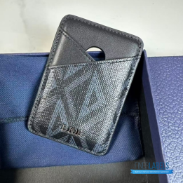 QC CD Saddle Magnetic Card Holder featuring black grained calfskin and a black Dior Oblique jacquard pattern with the Dior signature