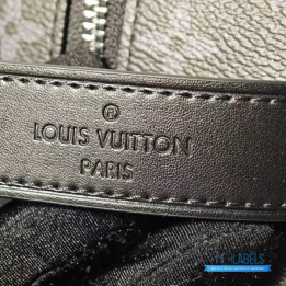 Louis Vuitton Locker Dopp Kit