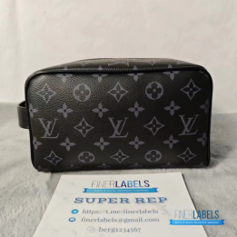 Louis Vuitton Locker Dopp Kit