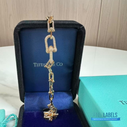 QC Tiffany & Co. HardWear Large Link Bracelet in Yellow Gold with Diamonds