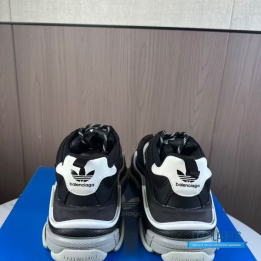 QC Balenciaga x Adidas Triple S chunky sneakers
