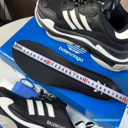 QC Balenciaga x Adidas Triple S chunky sneakers