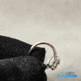 QC Tiffany & Co. Baguette Diamond Cluster ring in white gold