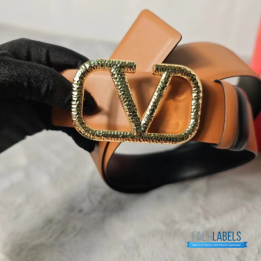 QC Valentino Garavani VLogo Reversible Belt in Saddle Brown Leather