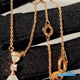 QC Bvlgari Divas' Dream 18k Rose Gold Necklace