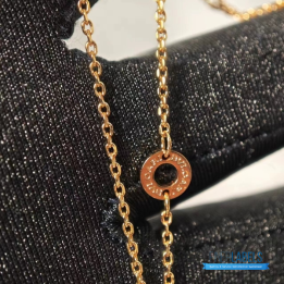 QC Bvlgari Divas' Dream Rose Gold Necklace with a Red Carnelian Pendant and Diamonds