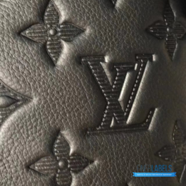 Louis Vuitton Pochette Voyage Souple