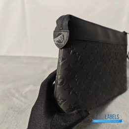 Louis Vuitton Pochette Voyage Souple