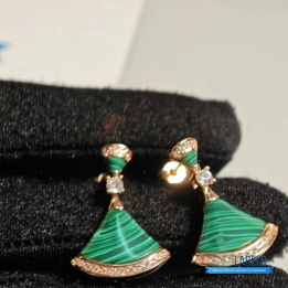 QC Bvlgari 18k Rose Gold Malachite and Diamond Divas' Dream Earrings