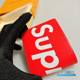 Louis Vuitton x Supreme Slender Wallet in Red