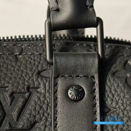Louis Vuitton Keepall Bandoulière 50