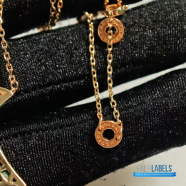 QC Bvlgari Divas' Dream Rose Gold Necklace with a Green Malachite Pendant