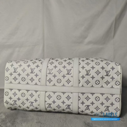 Louis Vuitton Keepall Bandoulière 50 White