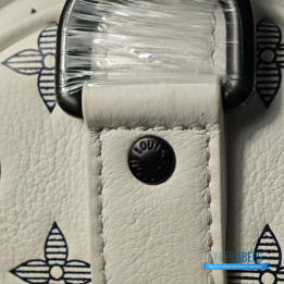 Louis Vuitton Keepall Bandoulière 50 White