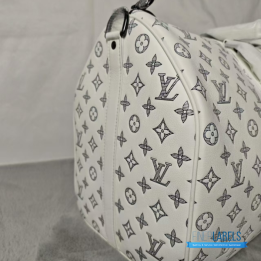 Louis Vuitton Keepall Bandoulière 50 White