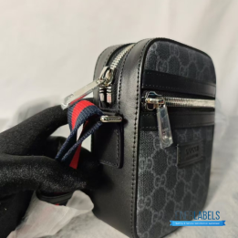 QC Gucci GG Supreme Small Messenger Bag