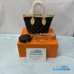 Louis Vuitton Neverfull Tote Bag
