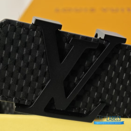 QC Louis Vuitton Initiales Belt
