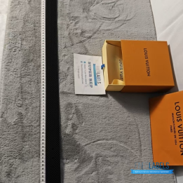 QC Louis Vuitton Initiales Belt