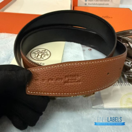 QC Hermès Belt in a gold-toned H buckle