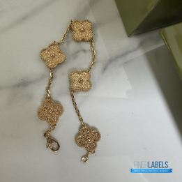 QC VCA Vintage Alhambra 10-motif necklace in 18k yellow gold.