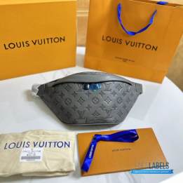 Louis Vuitton Discovery Bumbag